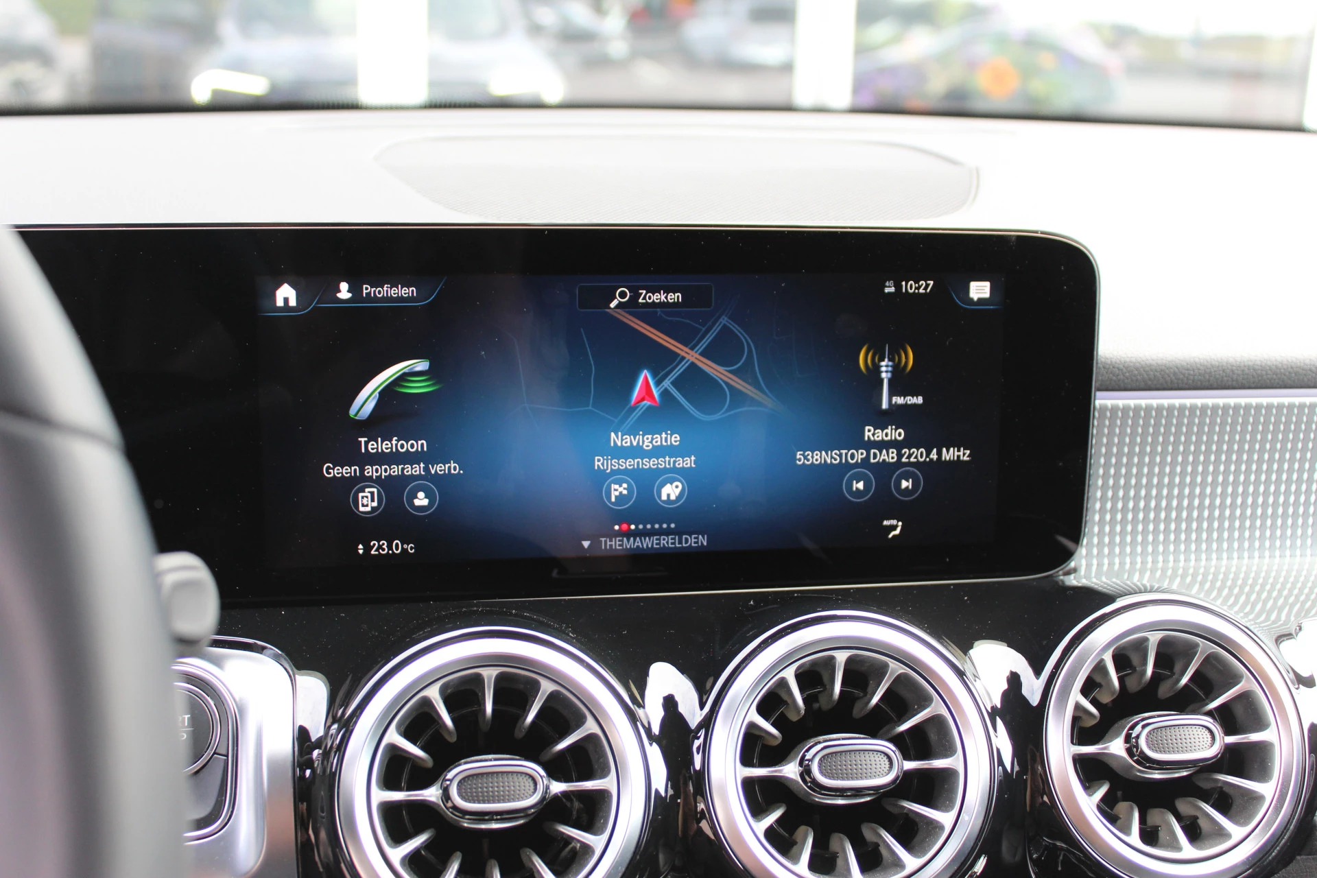 Hoofdafbeelding Mercedes-Benz EQB