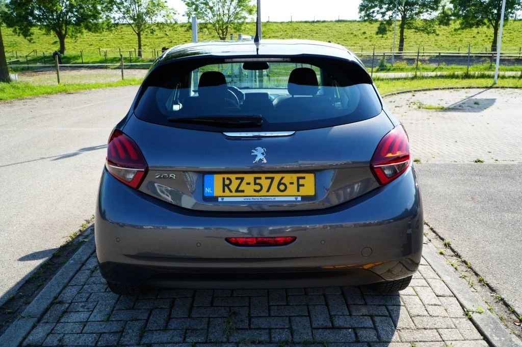 Hoofdafbeelding Peugeot 208