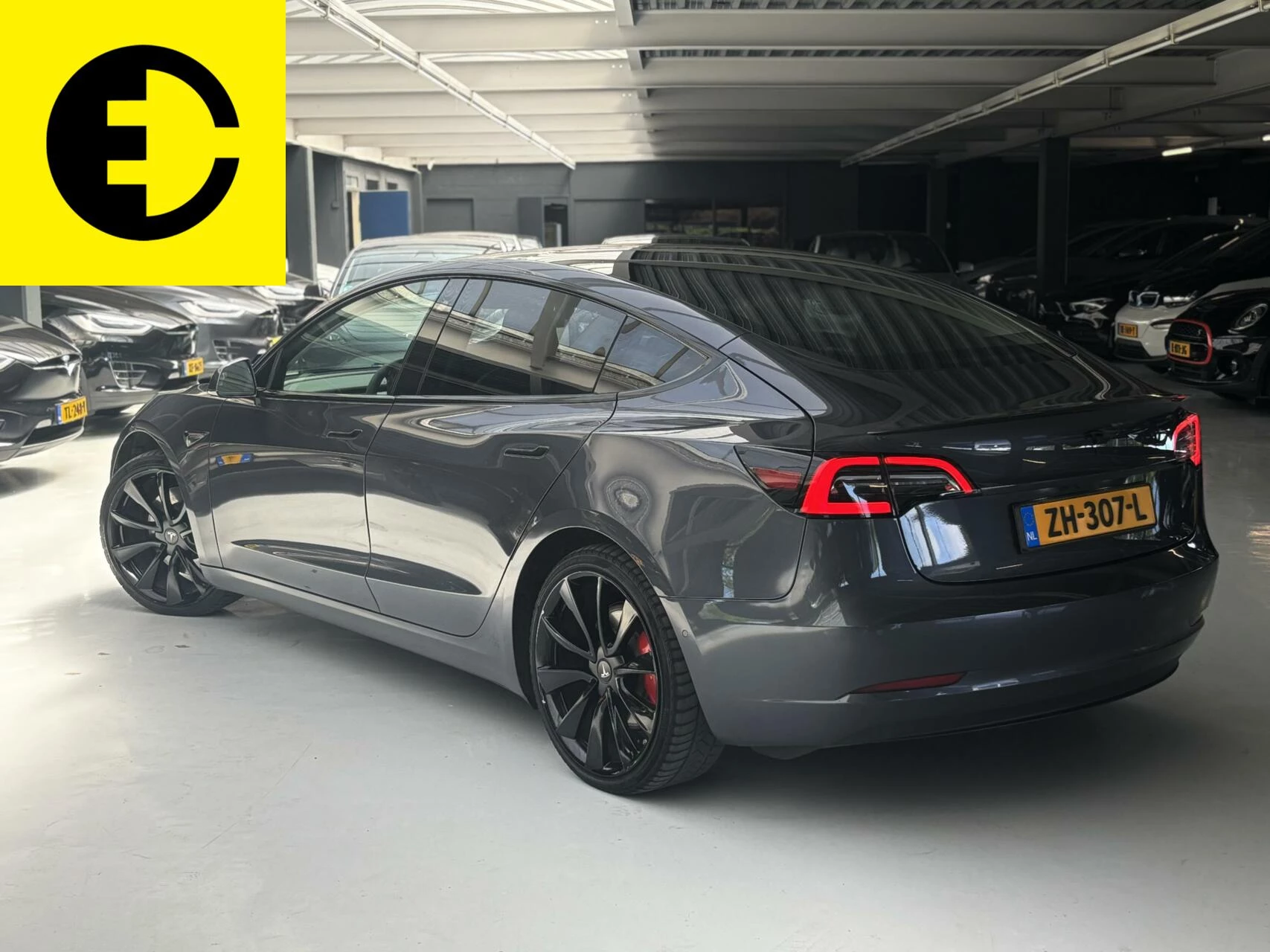 Hoofdafbeelding Tesla Model 3