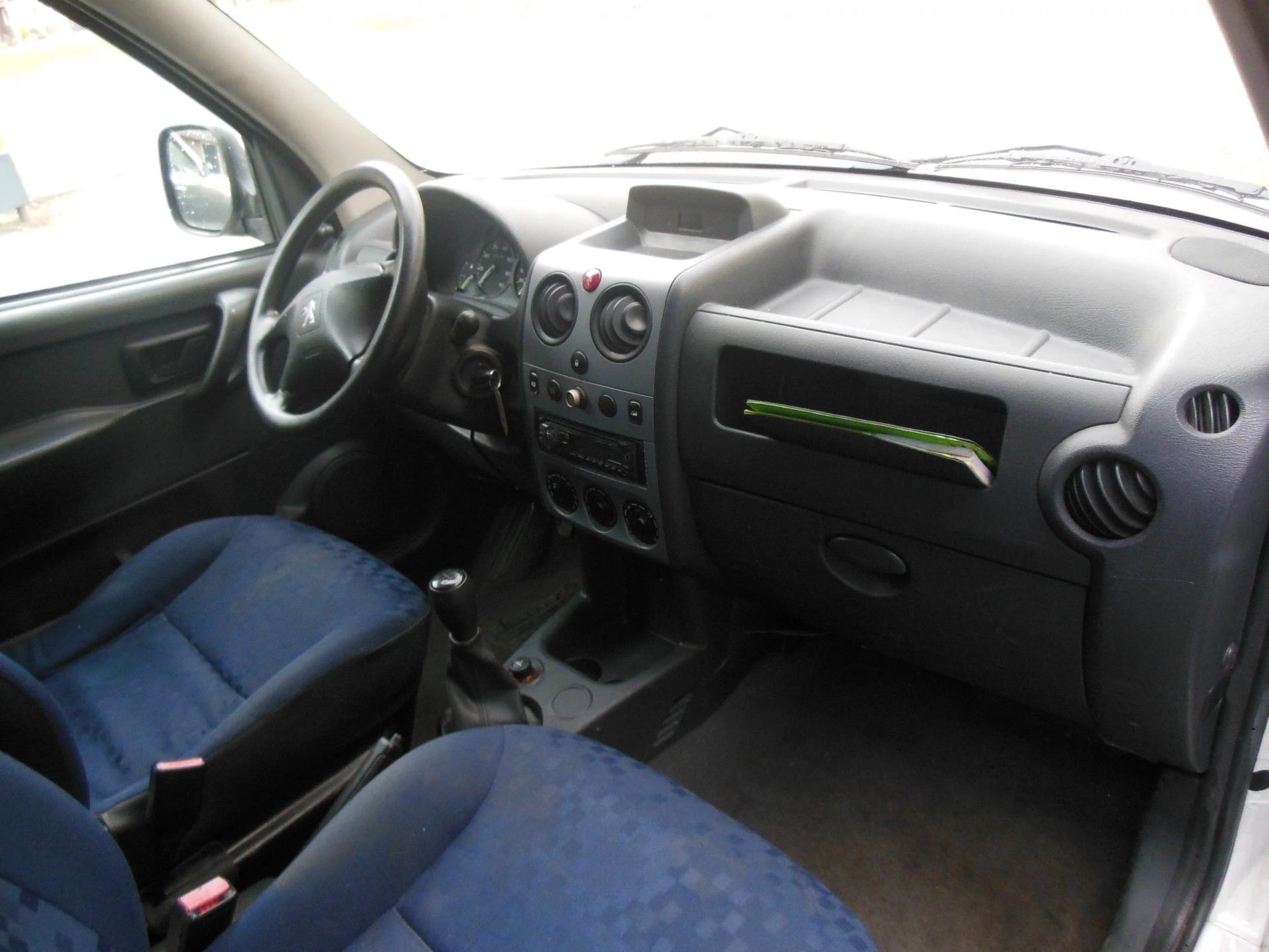 Hoofdafbeelding Peugeot Partner