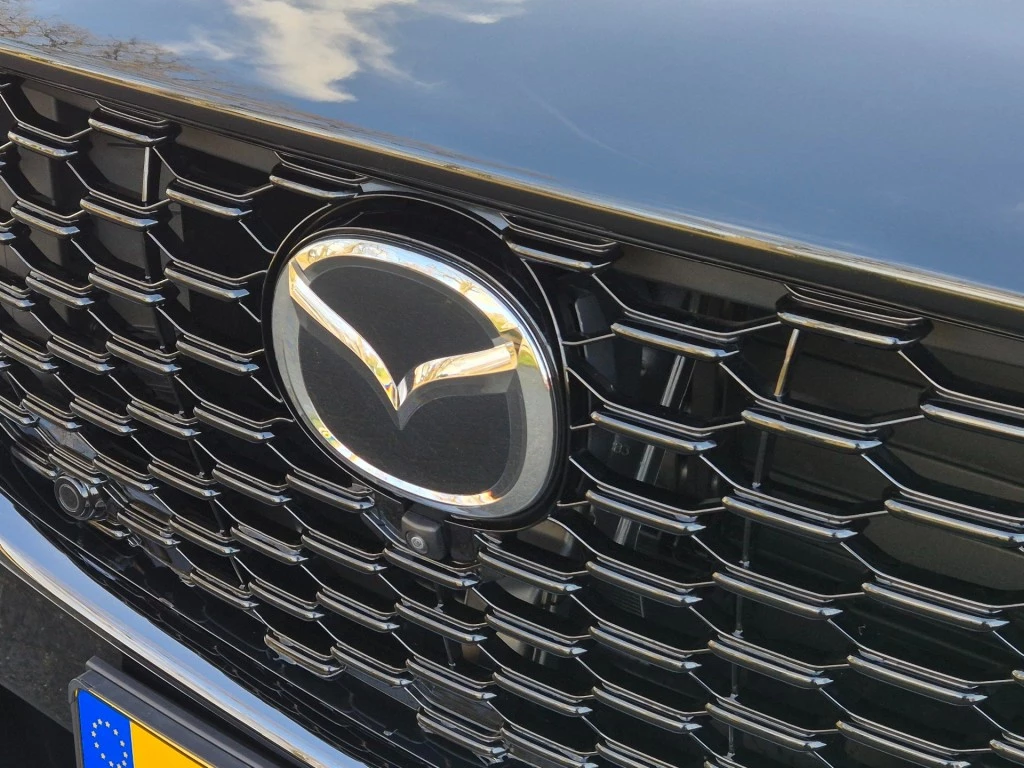 Hoofdafbeelding Mazda CX-60