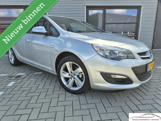 Hoofdafbeelding Opel Astra Opel Astra 1.4 Turbo Berlin 17" 88000KM NAP!