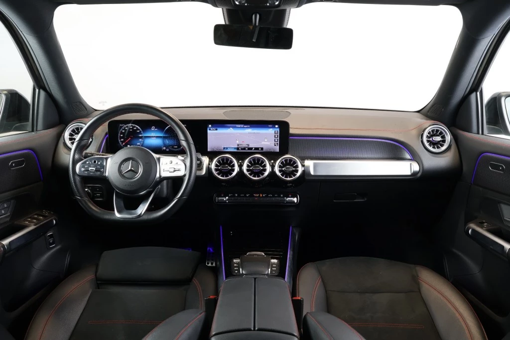 Hoofdafbeelding Mercedes-Benz EQB