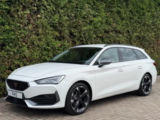 Hoofdafbeelding CUPRA Leon Sportstourer CUPRA Leon Sportstourer 1.4 e-Hybrid VZ CarPlay