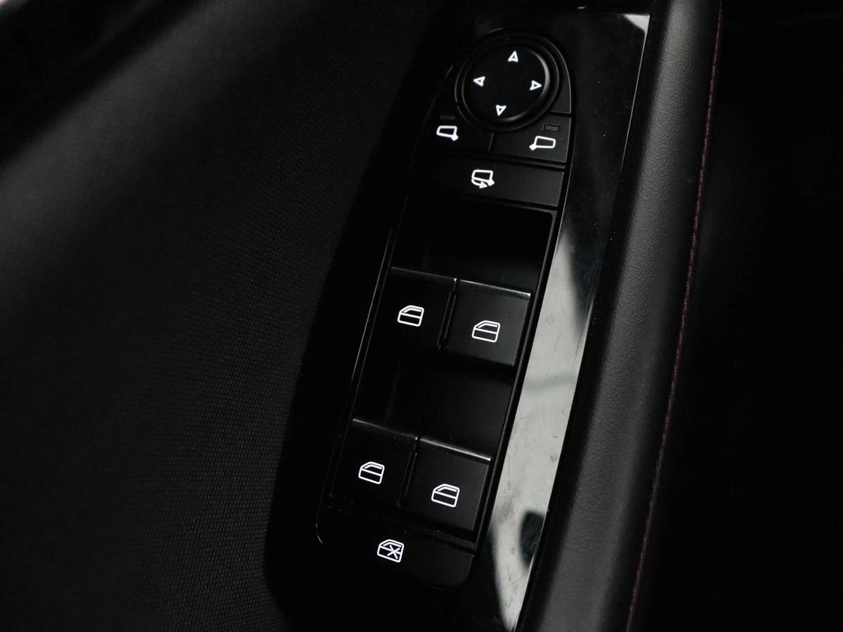 Hoofdafbeelding Mazda 3