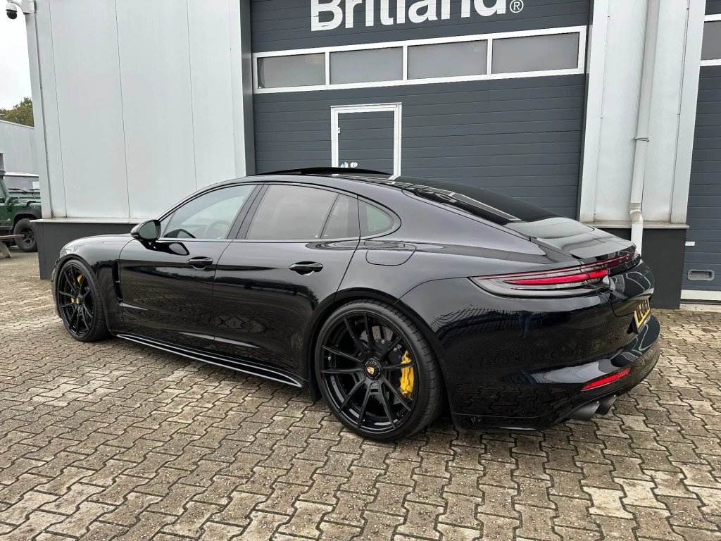 Hoofdafbeelding Porsche Panamera