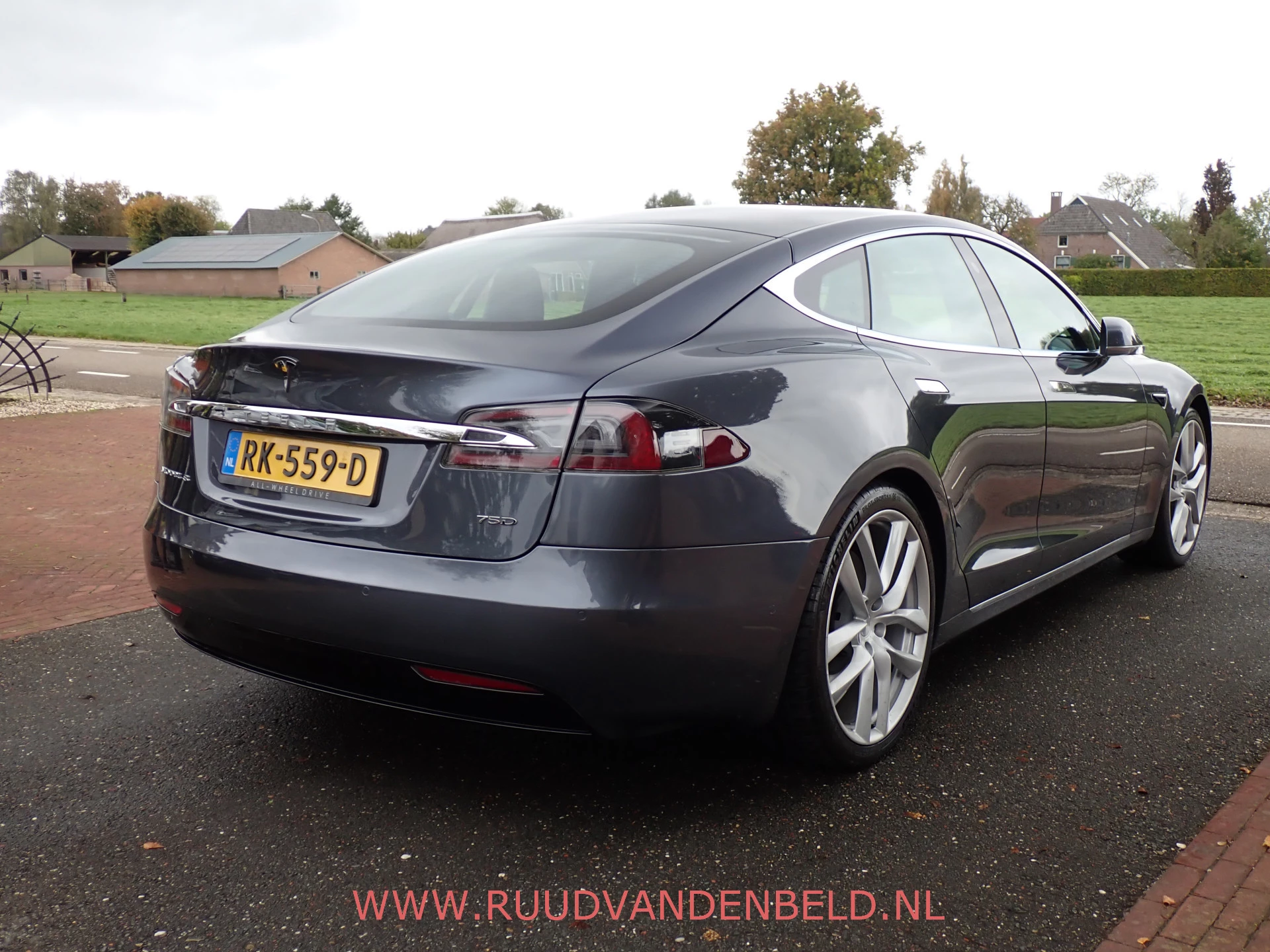Hoofdafbeelding Tesla Model S