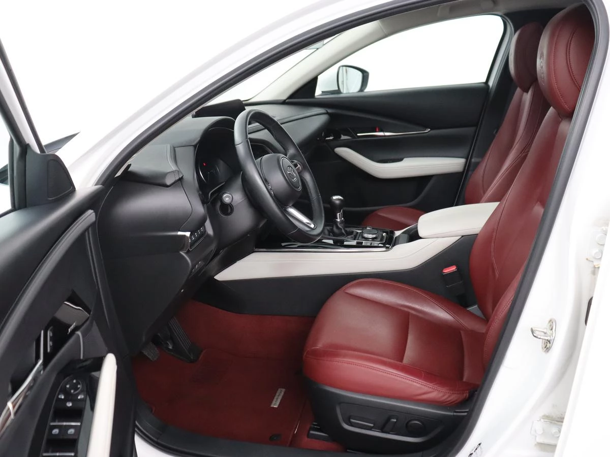 Hoofdafbeelding Mazda CX-30
