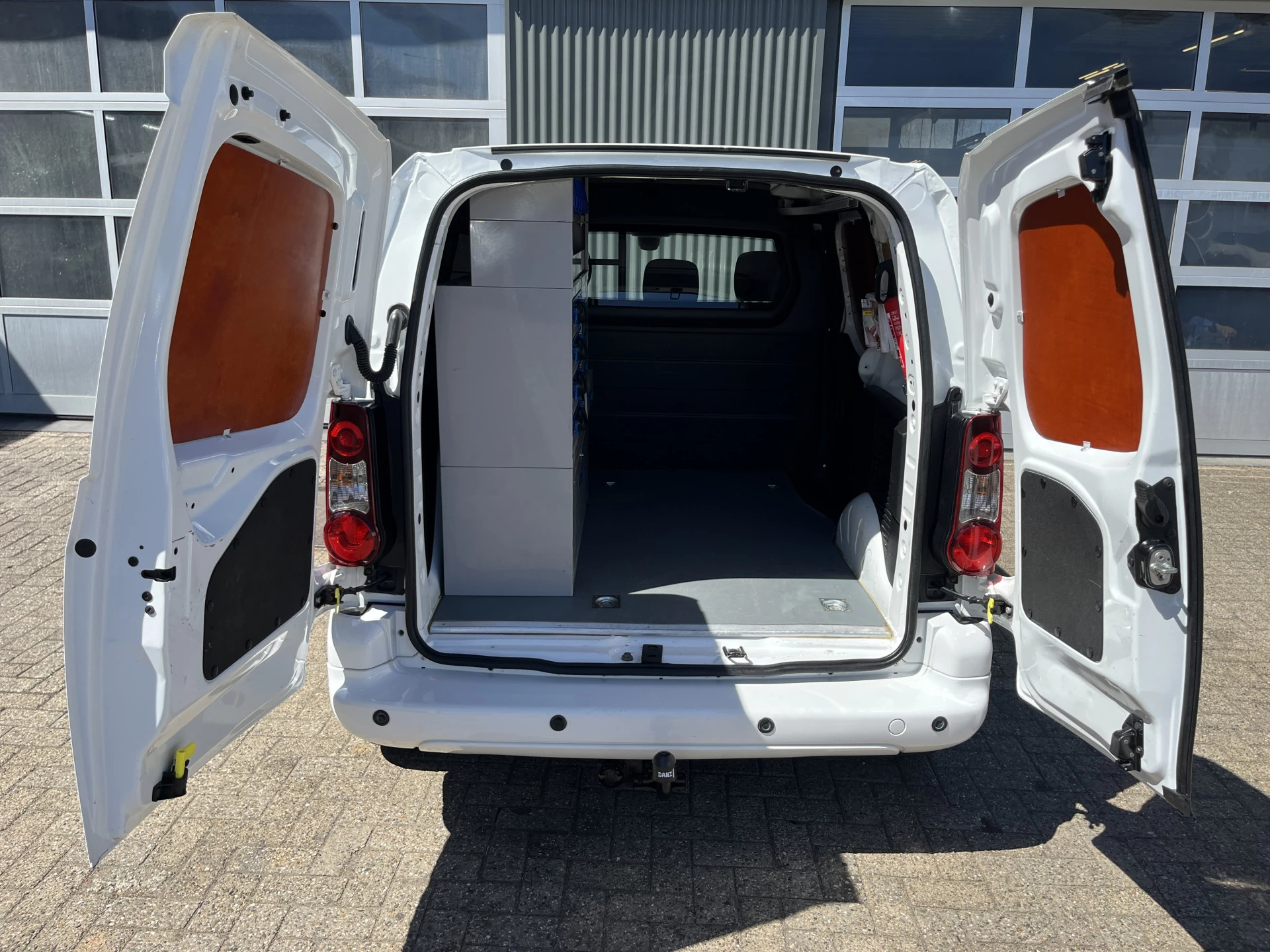 Hoofdafbeelding Peugeot Partner