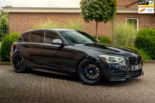 BMW 1-serie M135i xDrive High Executive 360PK Liefhebbers auto