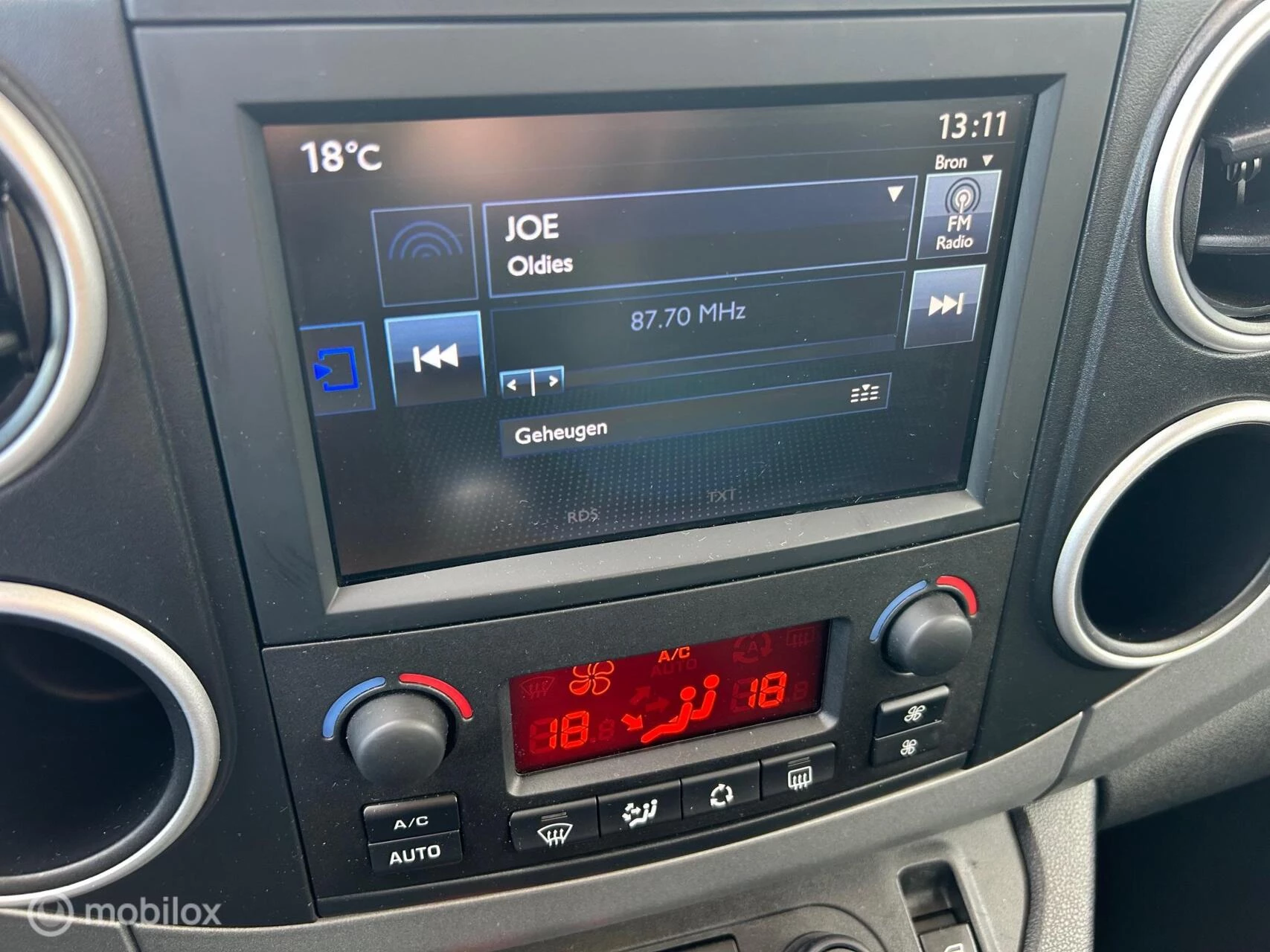 Hoofdafbeelding Peugeot Partner