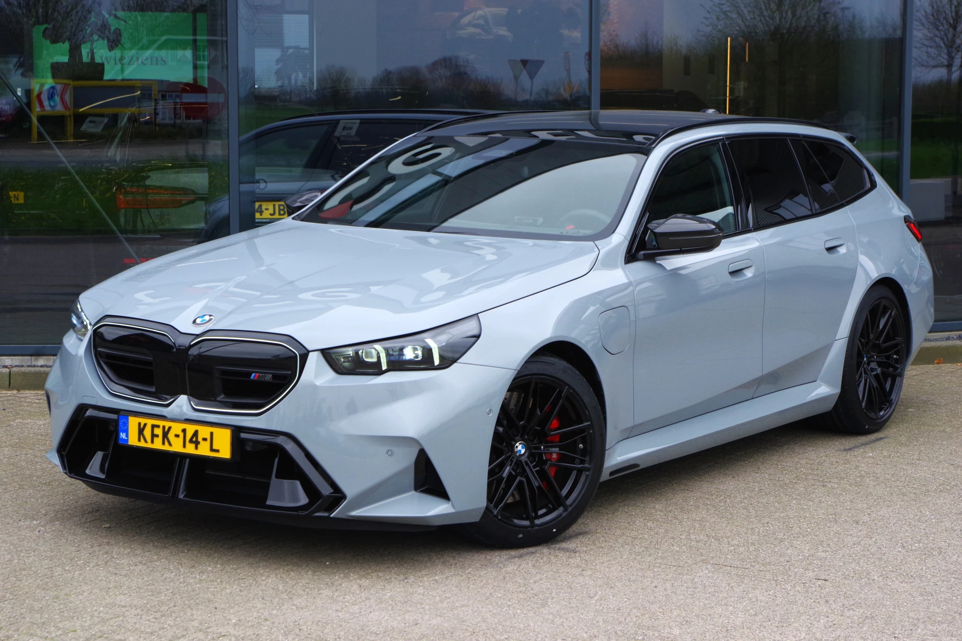 Hoofdafbeelding BMW M5