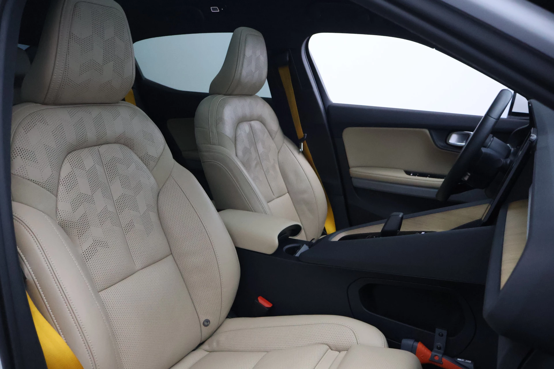 Hoofdafbeelding Polestar 2