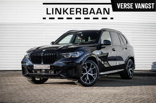 Hoofdafbeelding BMW X5 BMW X5 xDrive45e | M Sport | Panodak Sky Lounge | 4WS | Carbon | Laser | Trekhaak | 21 inch |