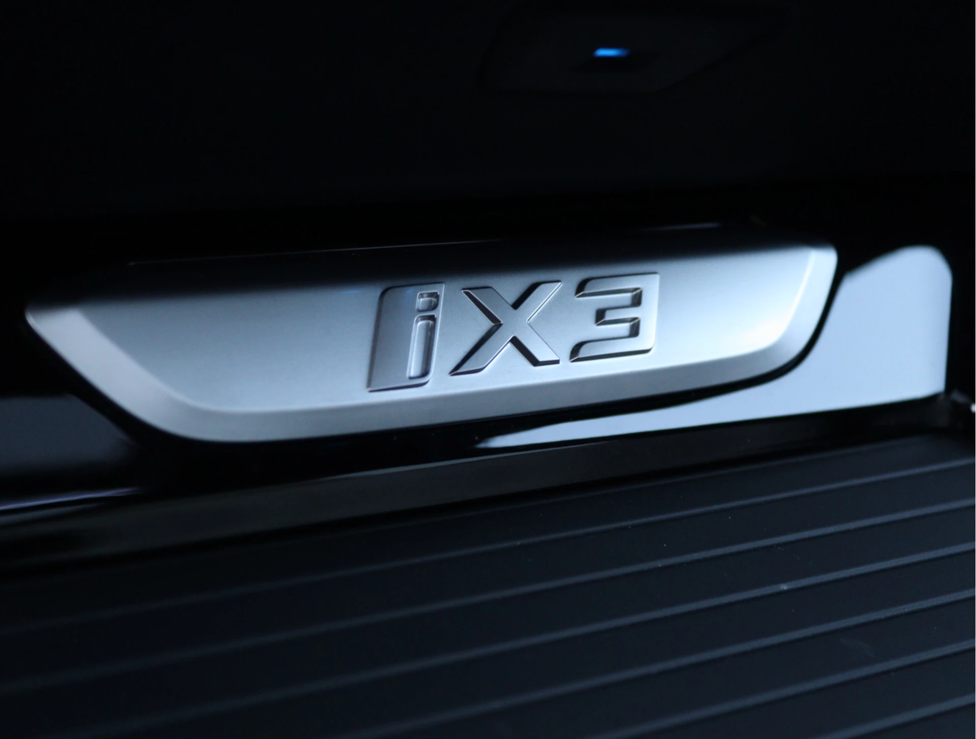 Hoofdafbeelding BMW iX3