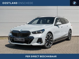 BMW 5 Serie Touring 530e M Sport Automaat / Panoramadak / Trekhaak / Parking Assistant Professional / Adaptieve LED / Comfort Access / Stoelventilatie / Stuurverwaming