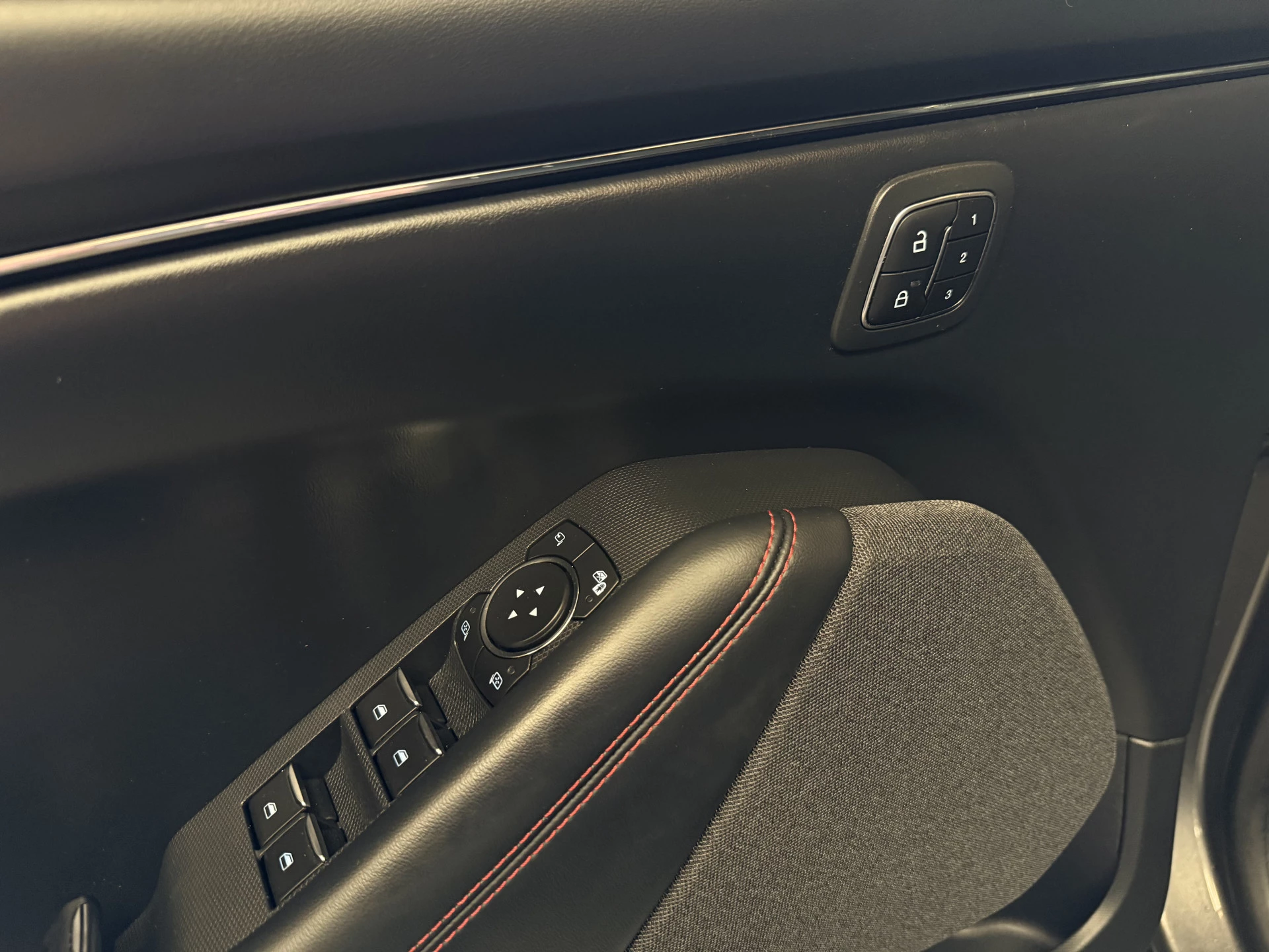 Hoofdafbeelding Ford Mustang Mach-E