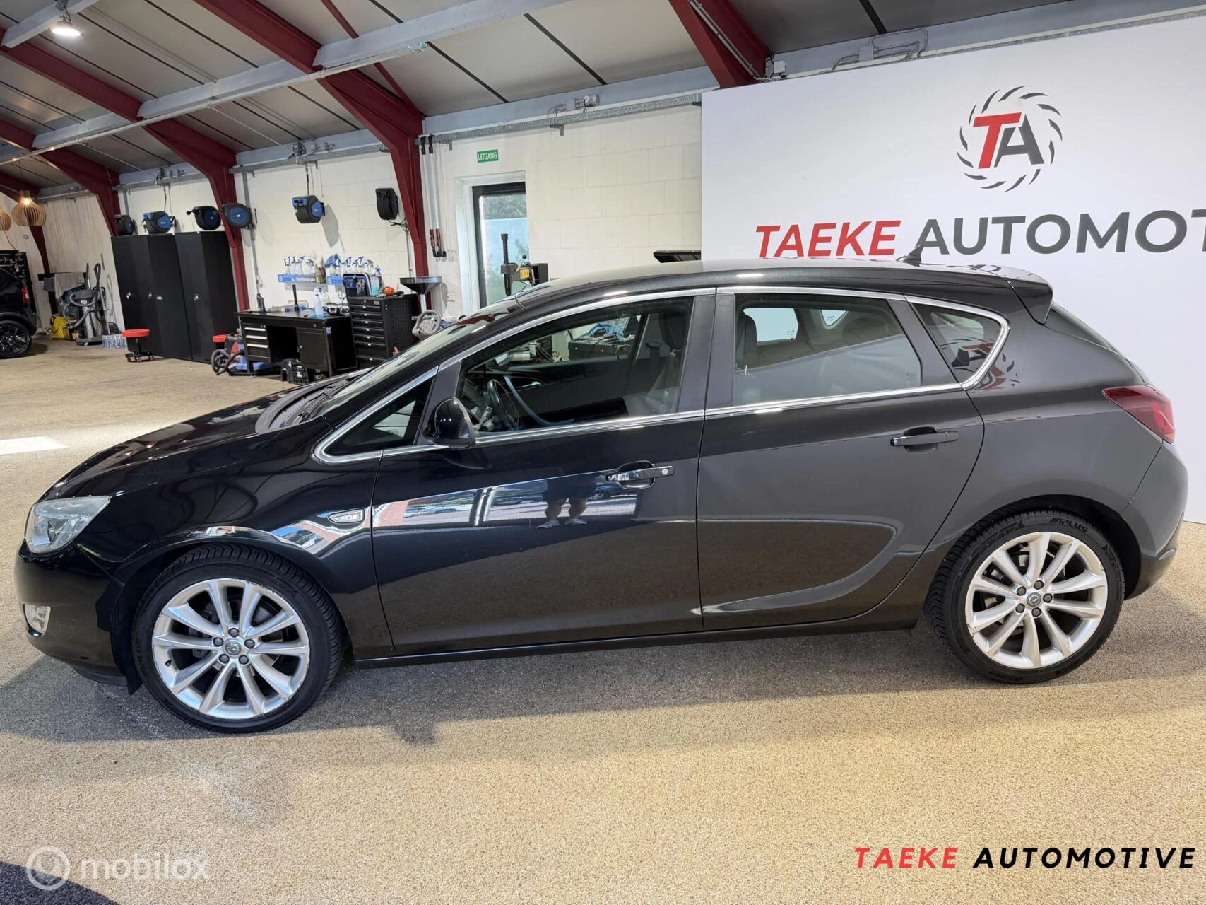 Hoofdafbeelding Opel Astra