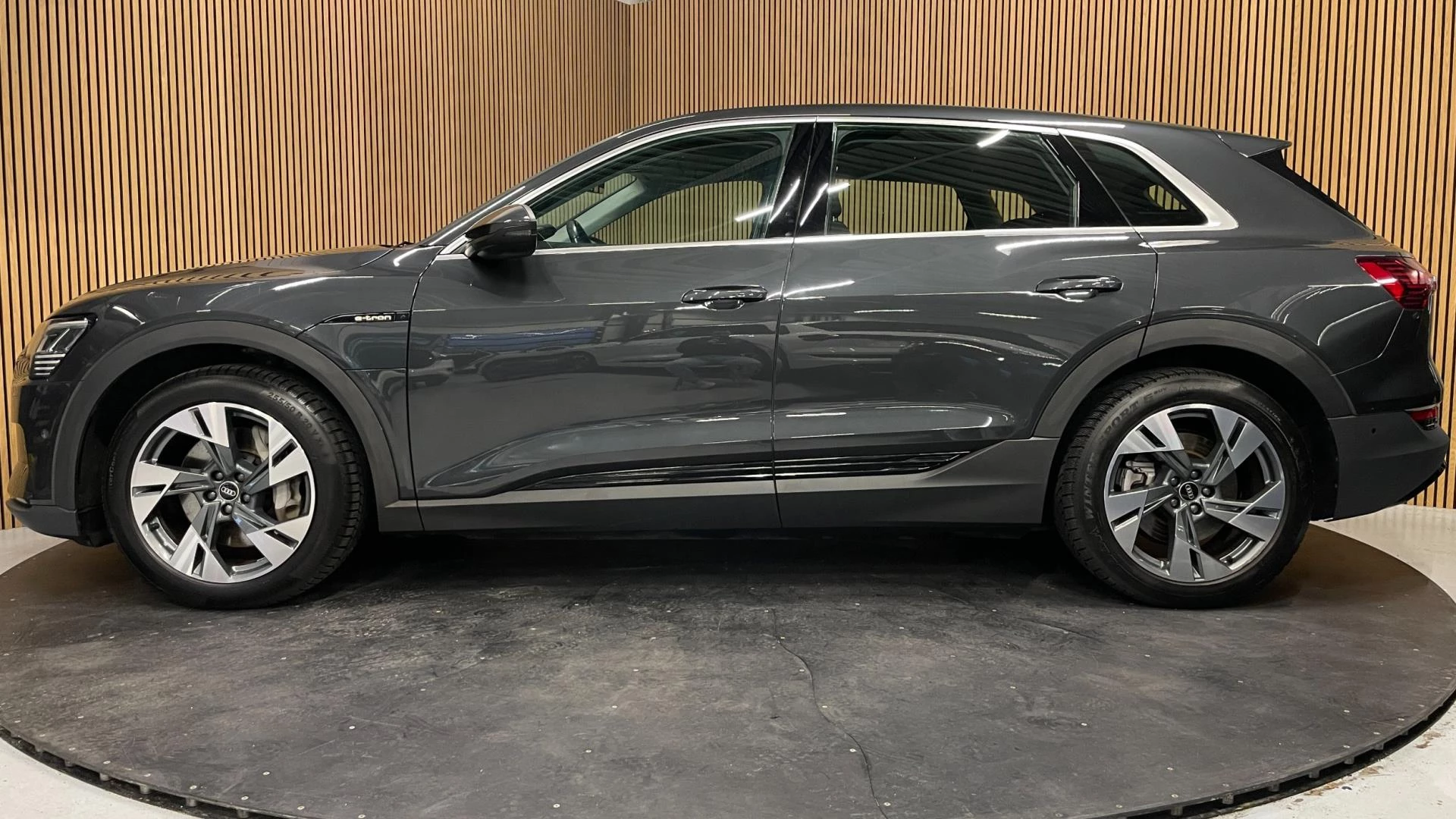 Hoofdafbeelding Audi e-tron