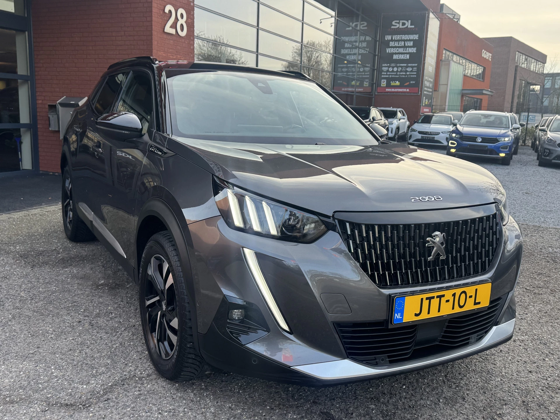 Hoofdafbeelding Peugeot 2008