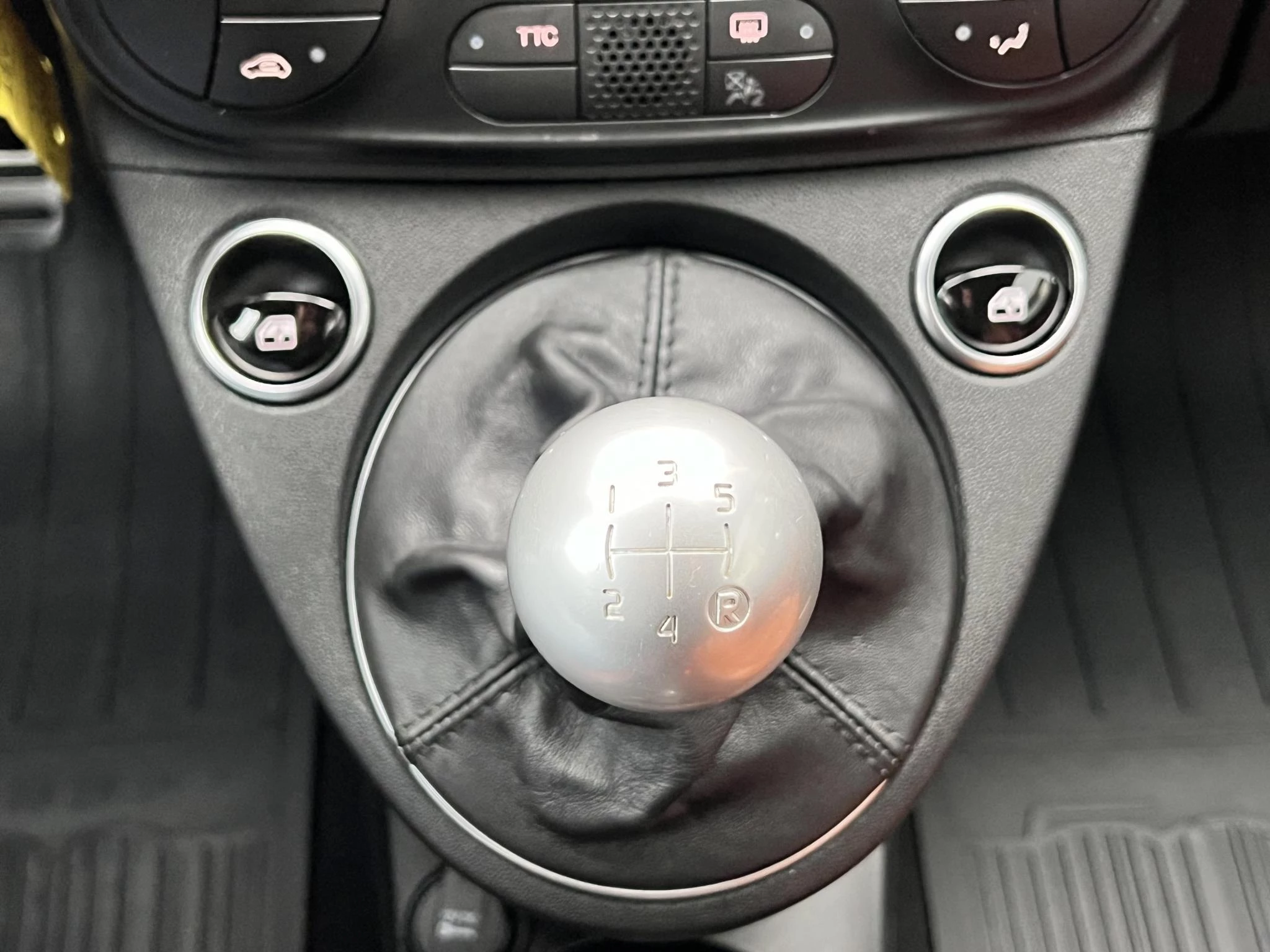 Hoofdafbeelding Abarth 500C