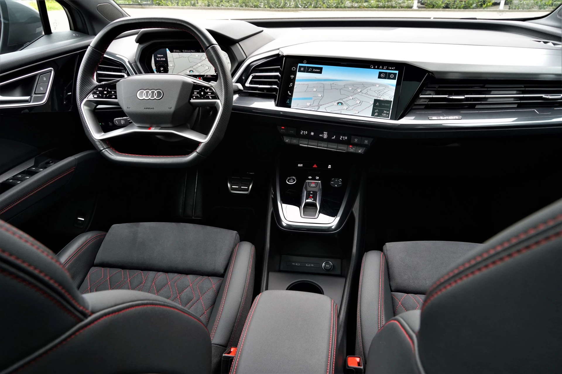 Hoofdafbeelding Audi Q4 Sportback e-tron