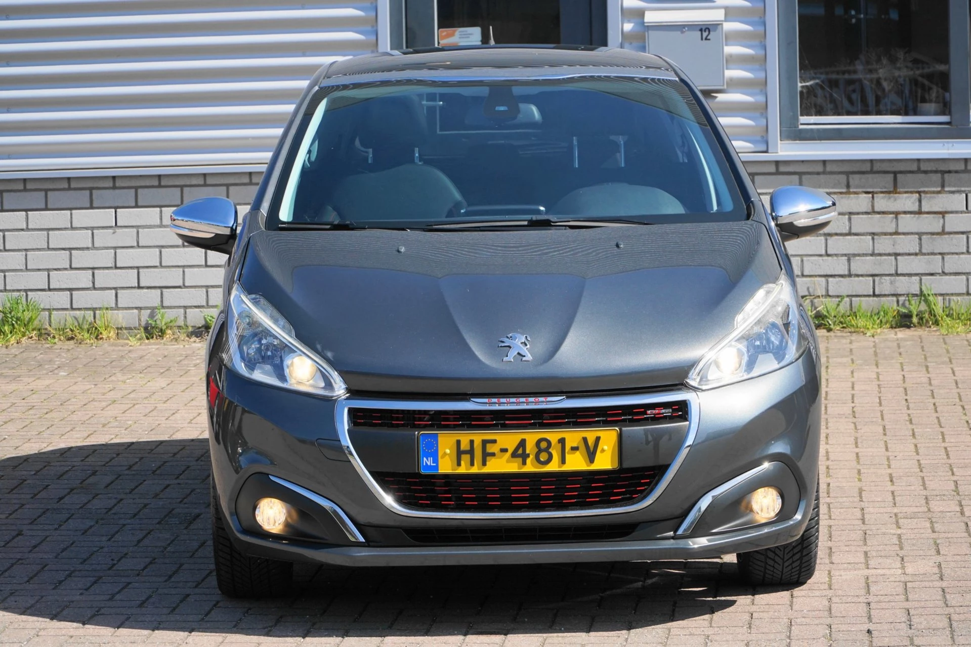 Hoofdafbeelding Peugeot 208