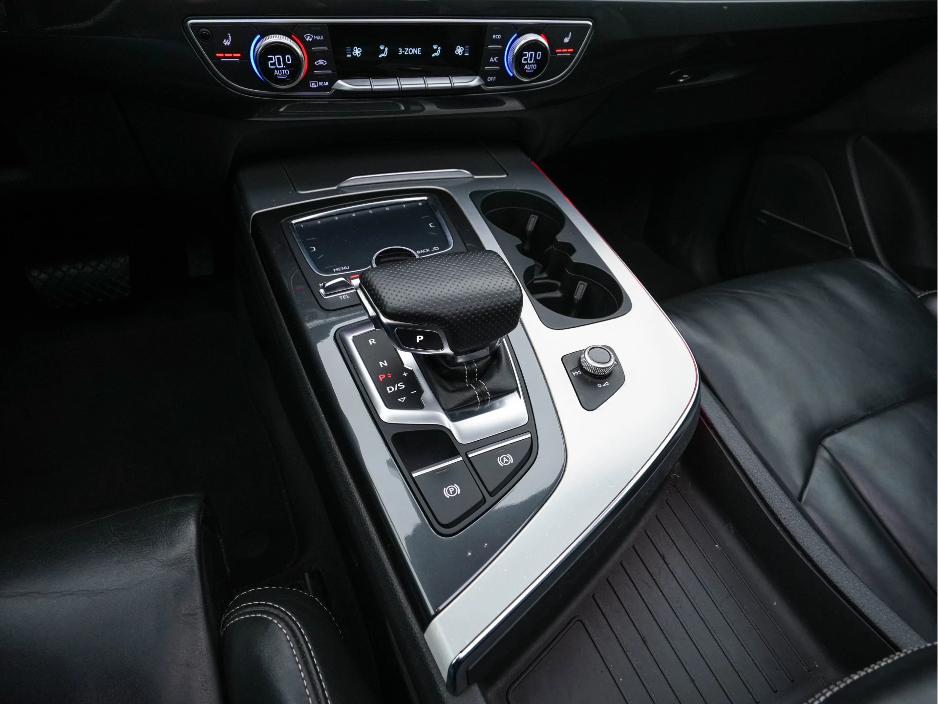 Hoofdafbeelding Audi Q7