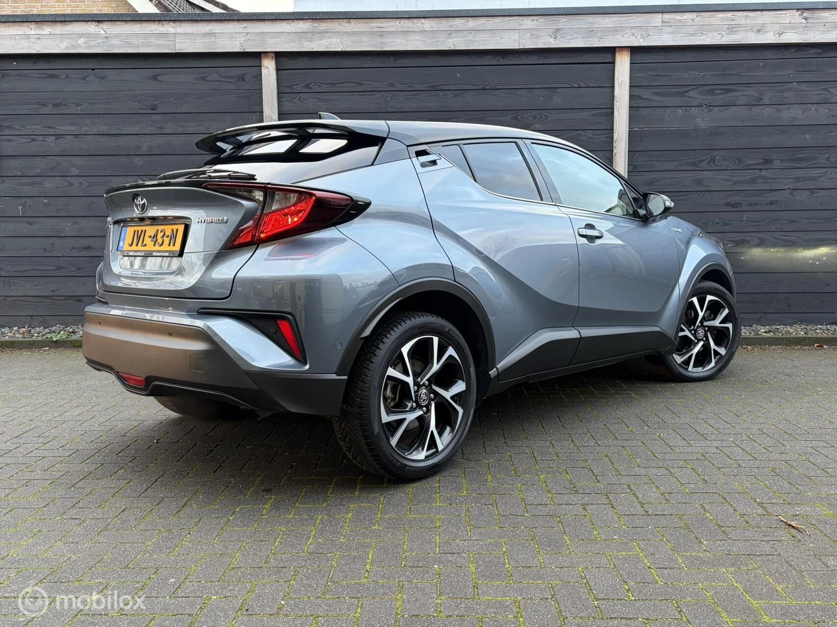 Hoofdafbeelding Toyota C-HR