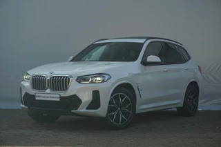 BMW X3 xDrive30e M Sport | Trekhaak / Panoramadak / Adaptive Cruise Control met Stop&Go / Stoel & Stuurwiel verwarming