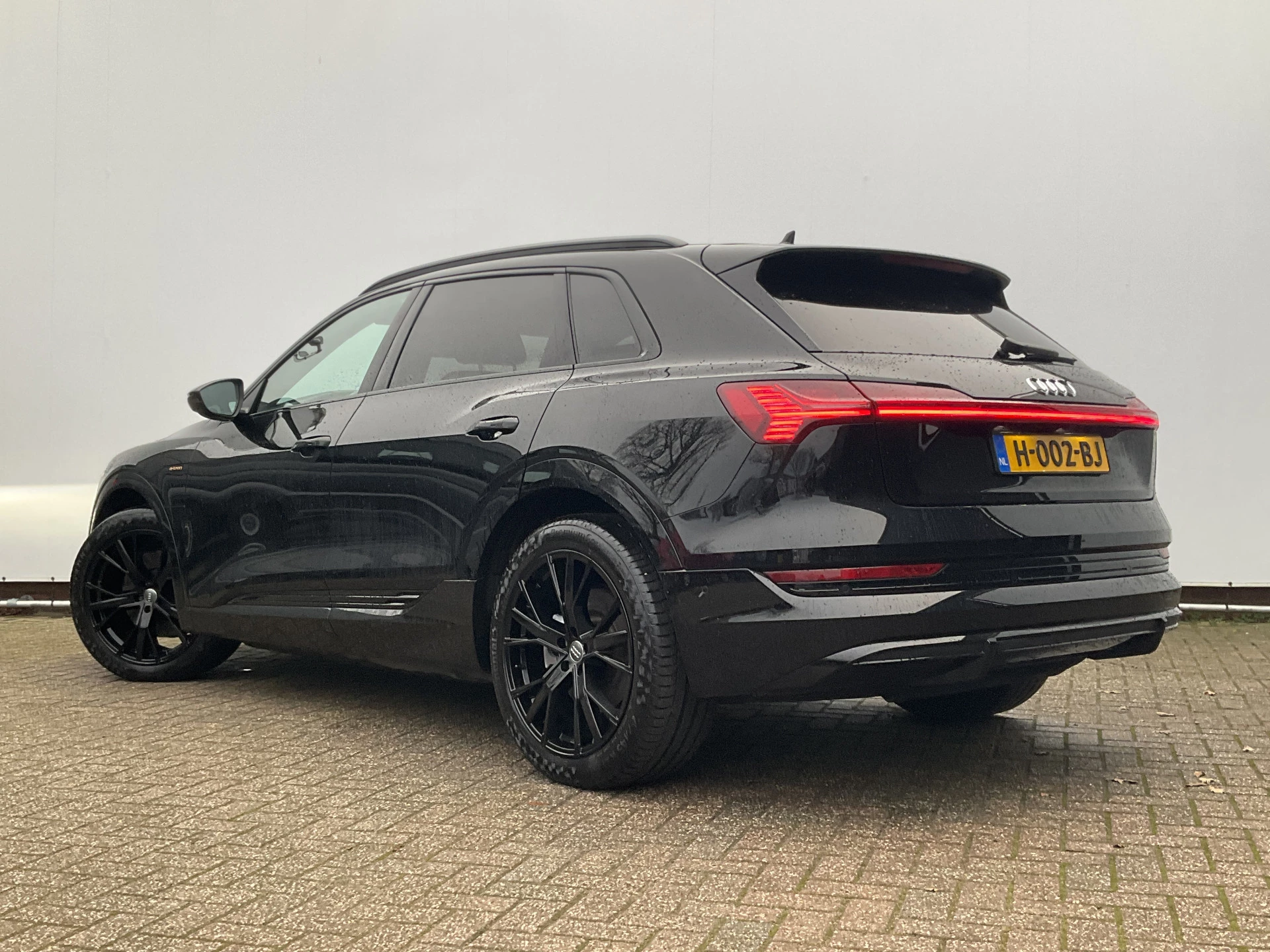 Hoofdafbeelding Audi e-tron