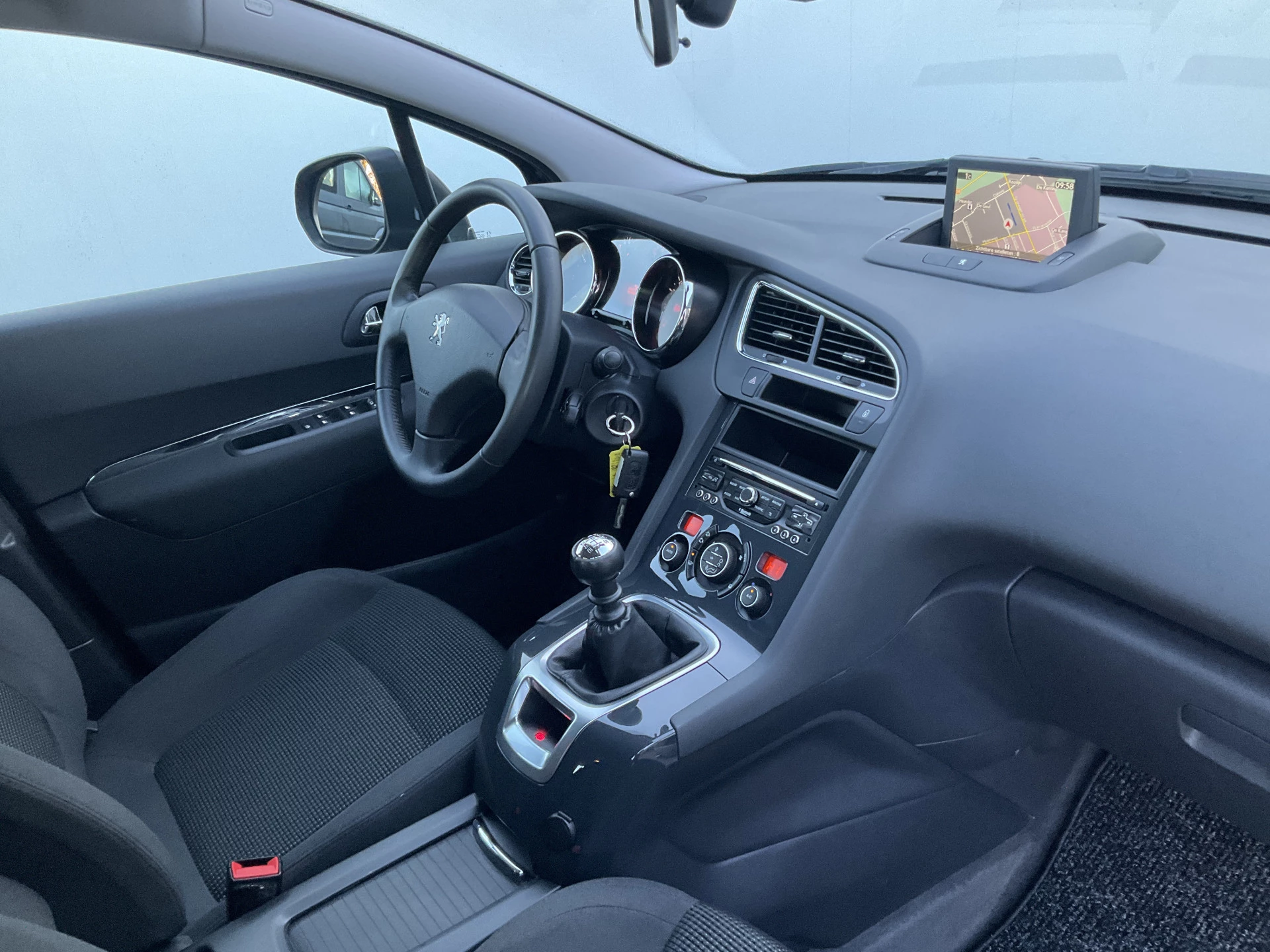 Hoofdafbeelding Peugeot 5008