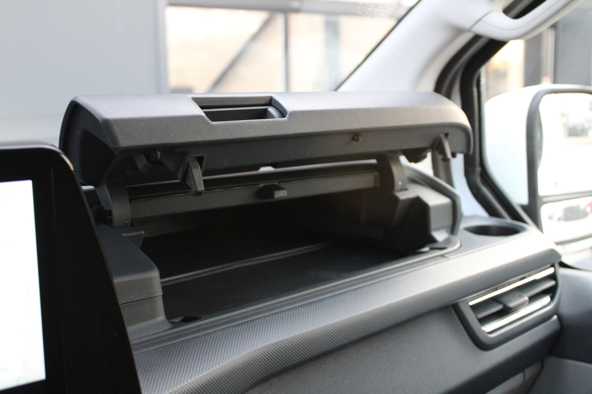 Hoofdafbeelding Ford E-Transit Custom