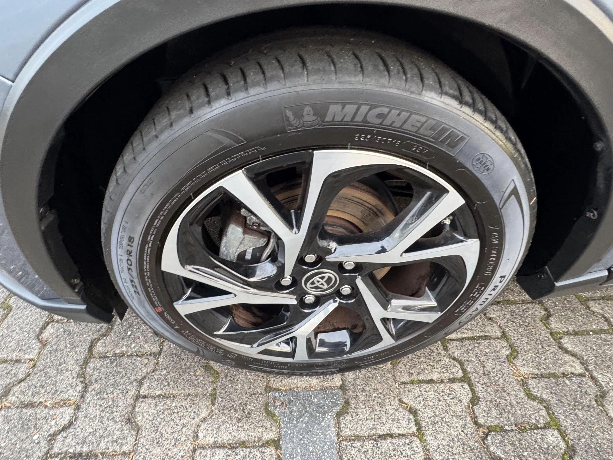 Hoofdafbeelding Toyota C-HR