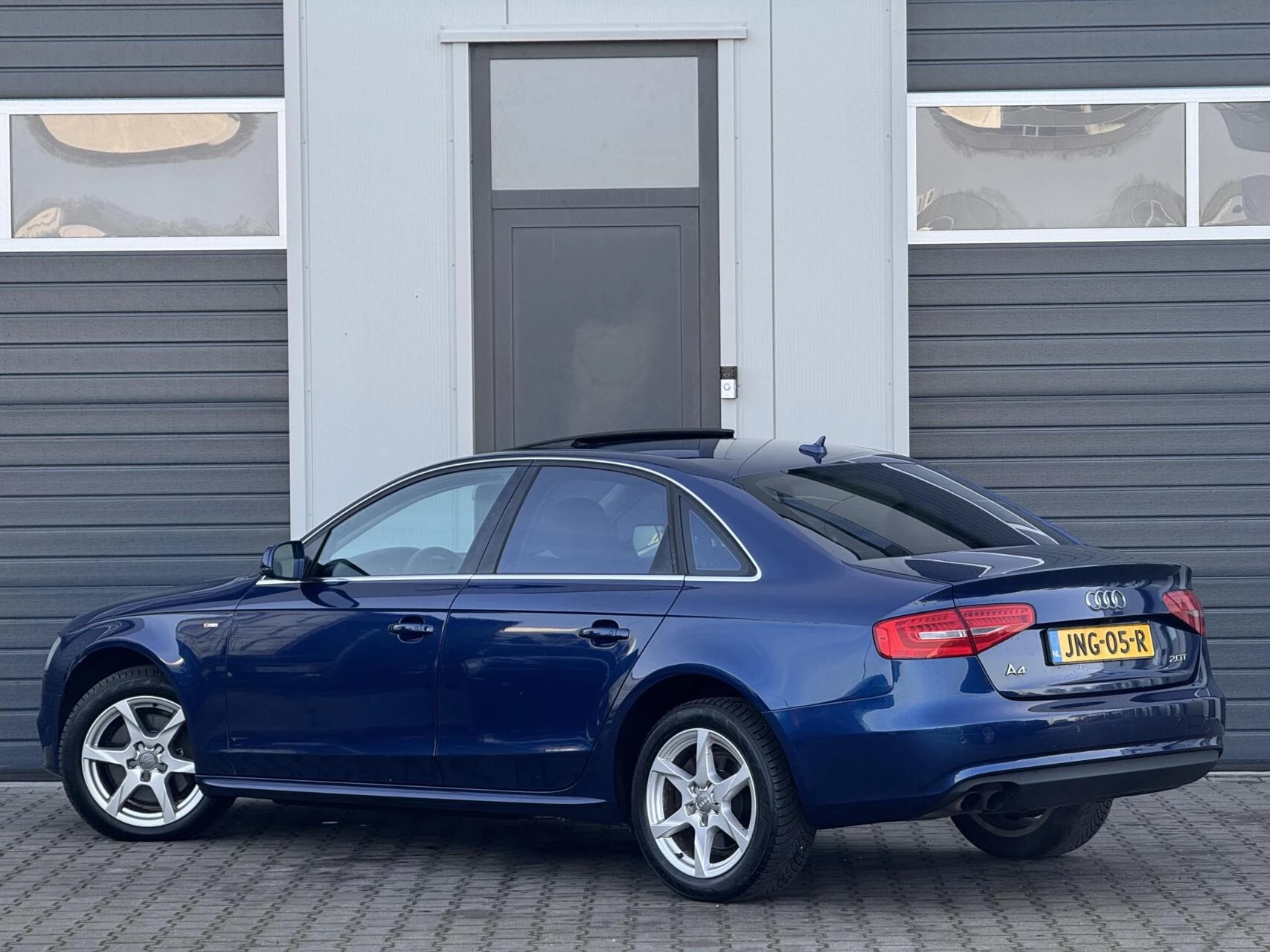 Hoofdafbeelding Audi A4