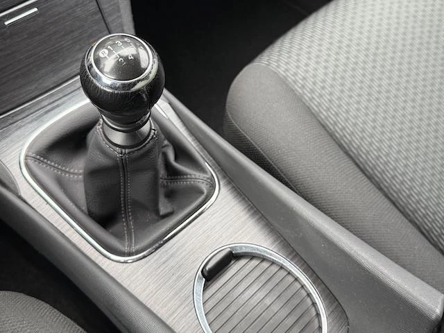 Hoofdafbeelding Toyota Avensis