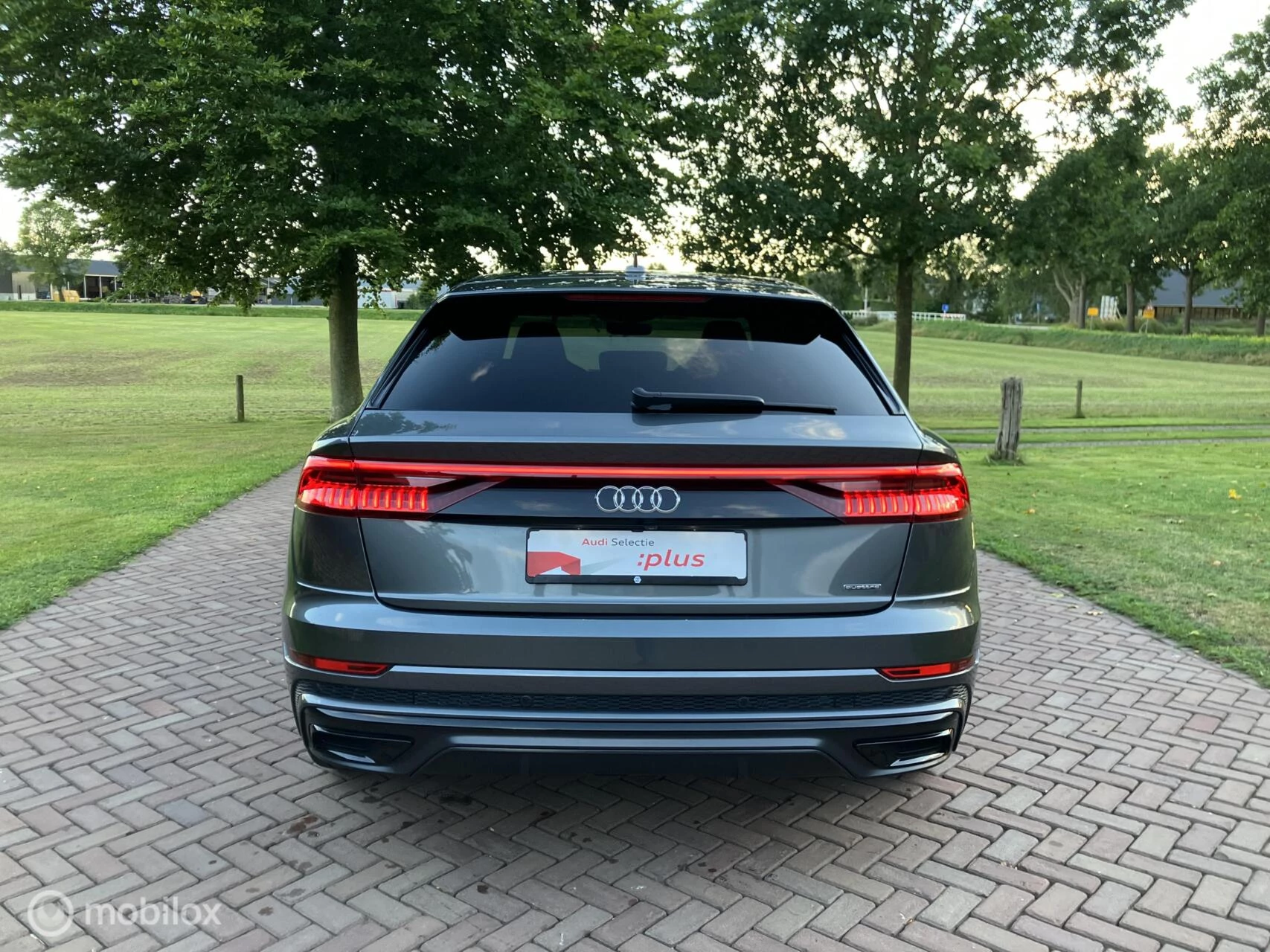 Hoofdafbeelding Audi Q8