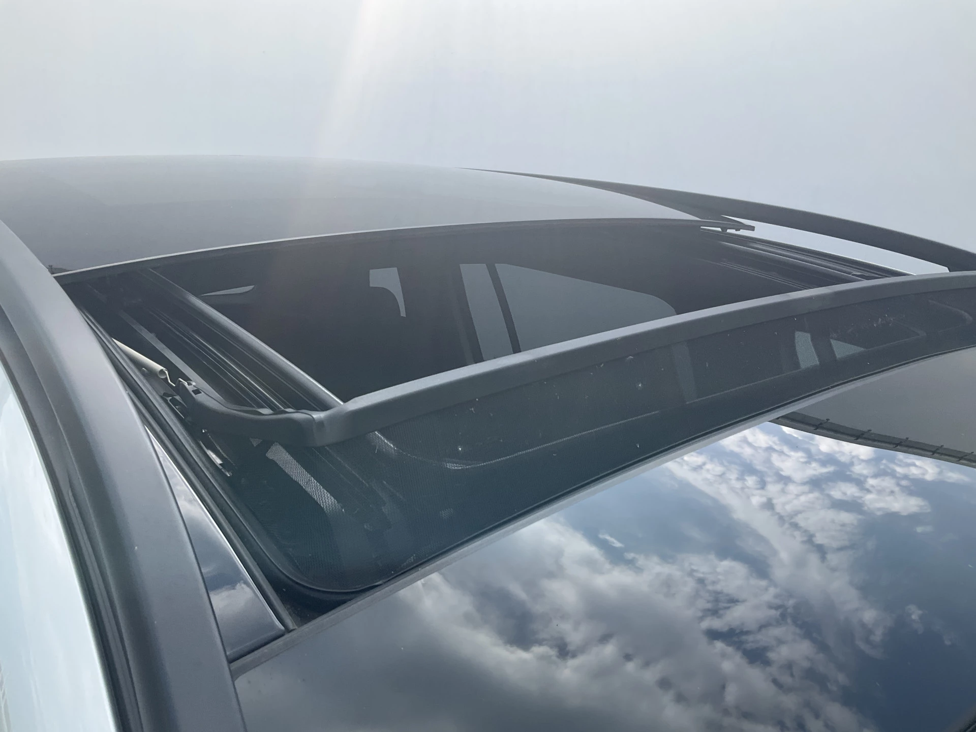 Hoofdafbeelding Mercedes-Benz EQB