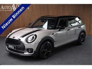 MINI Clubman Mini 1.5 Cooper Navi Leer Camera PDC Carplay Keyless 17" LM velgen Zwarte binnenhemel Stoelverwarming Sportstoelen LED BTW auto!