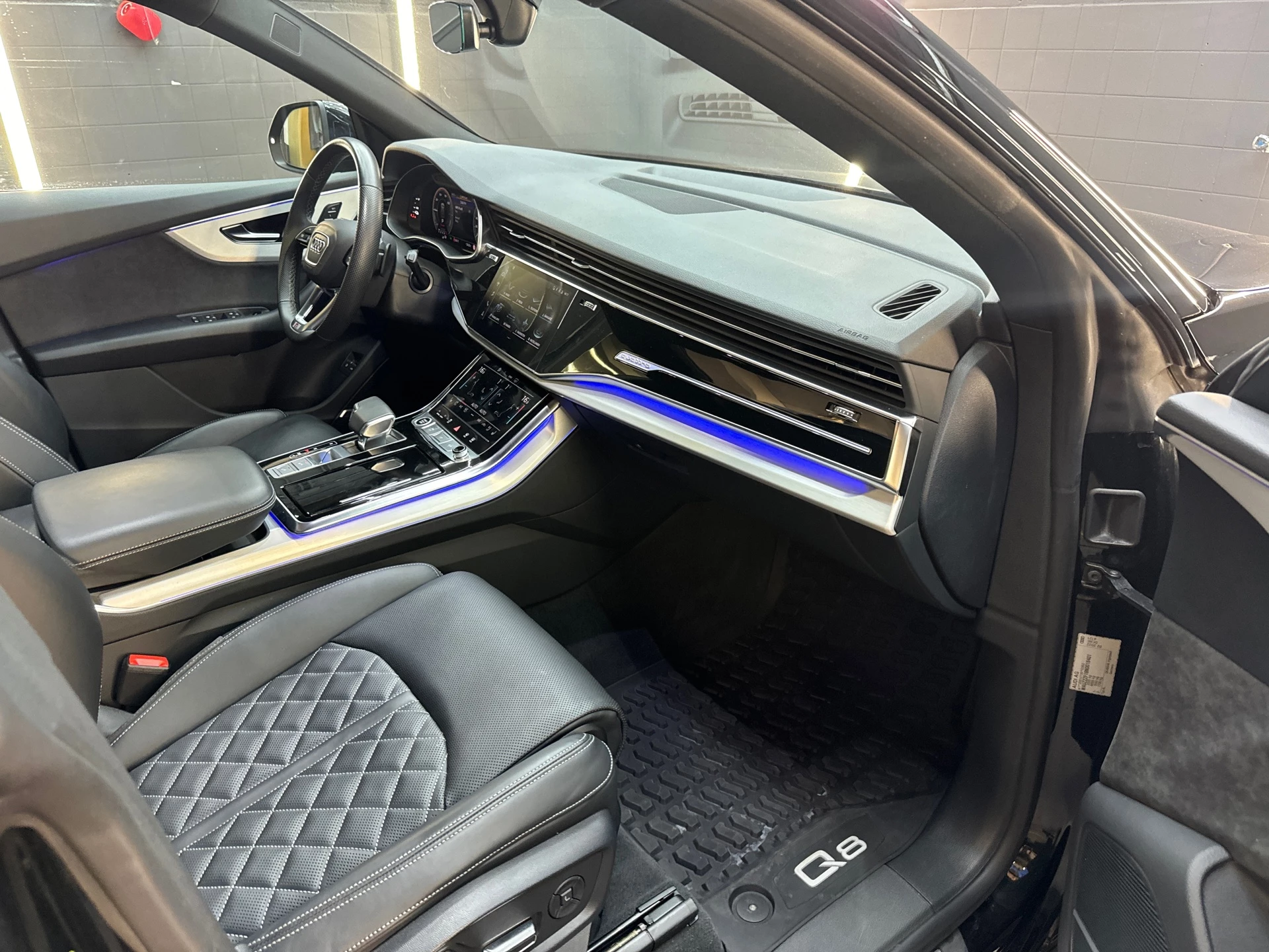Hoofdafbeelding Audi Q8