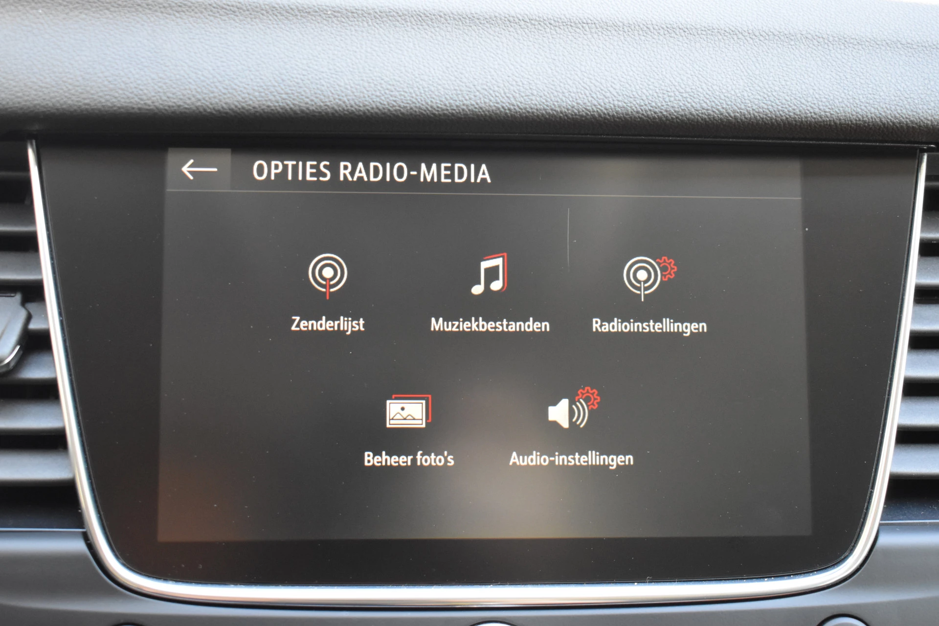 Hoofdafbeelding Opel Grandland X