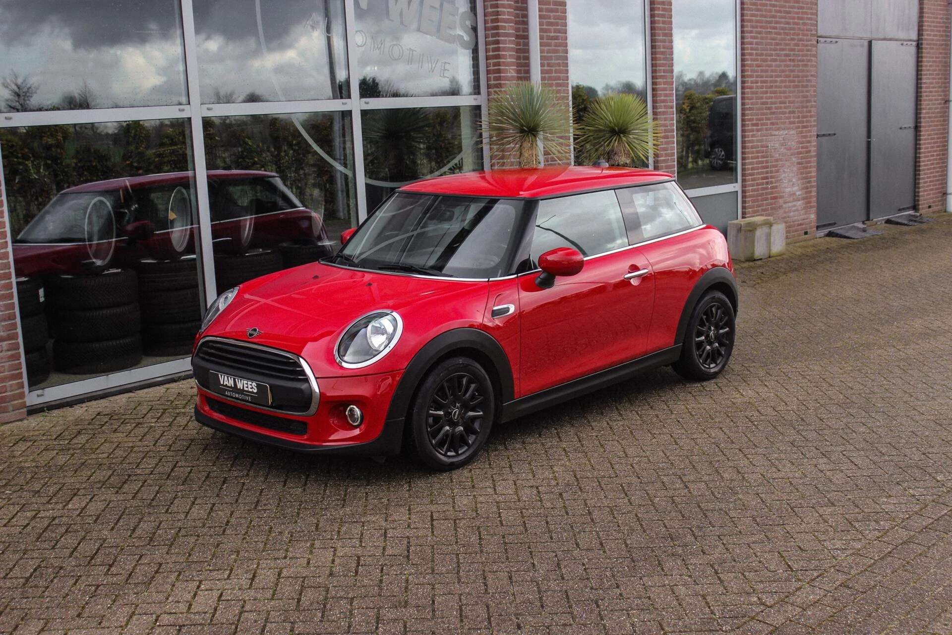 Hoofdafbeelding MINI One