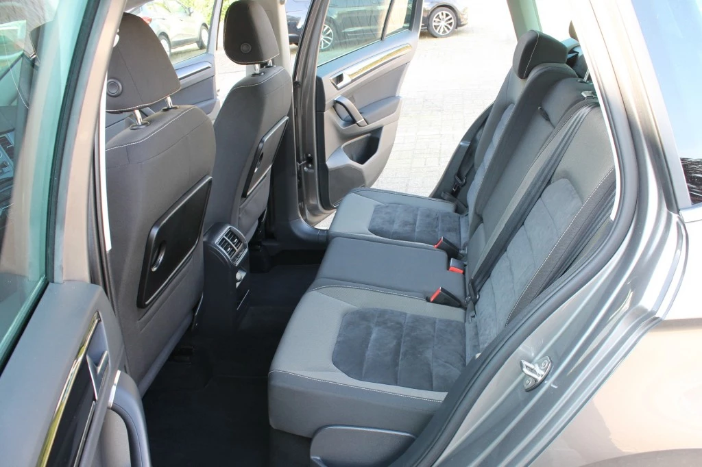 Hoofdafbeelding Volkswagen Golf Sportsvan