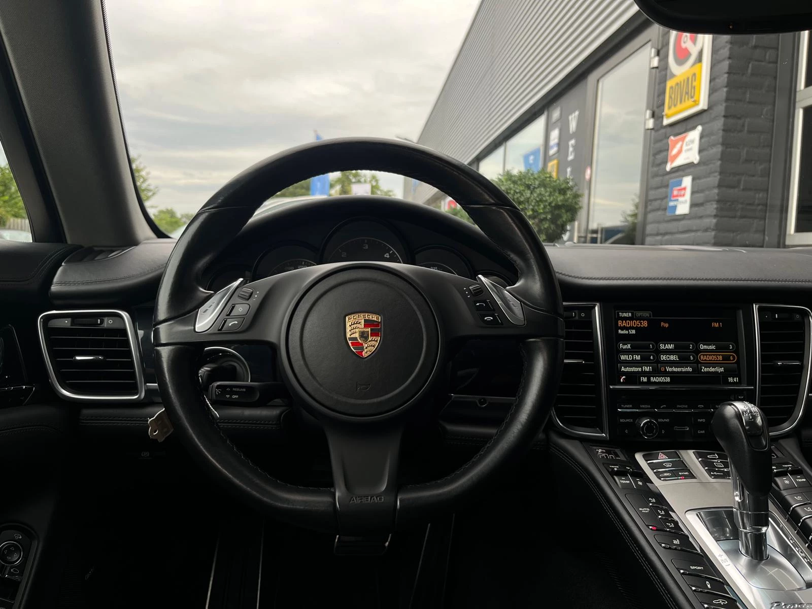 Hoofdafbeelding Porsche Panamera