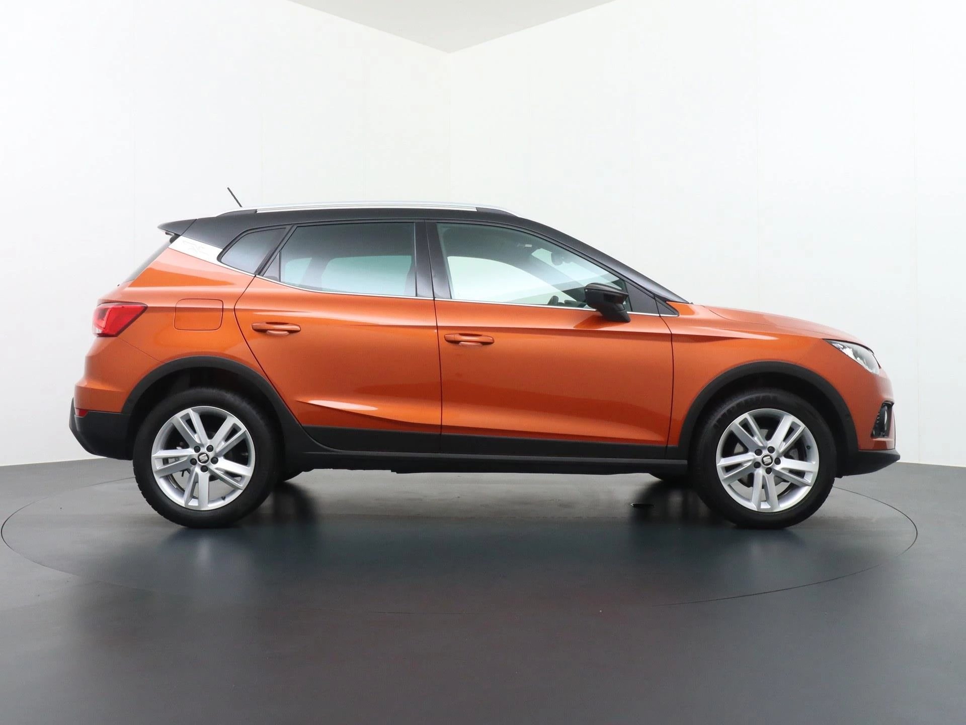 Hoofdafbeelding SEAT Arona