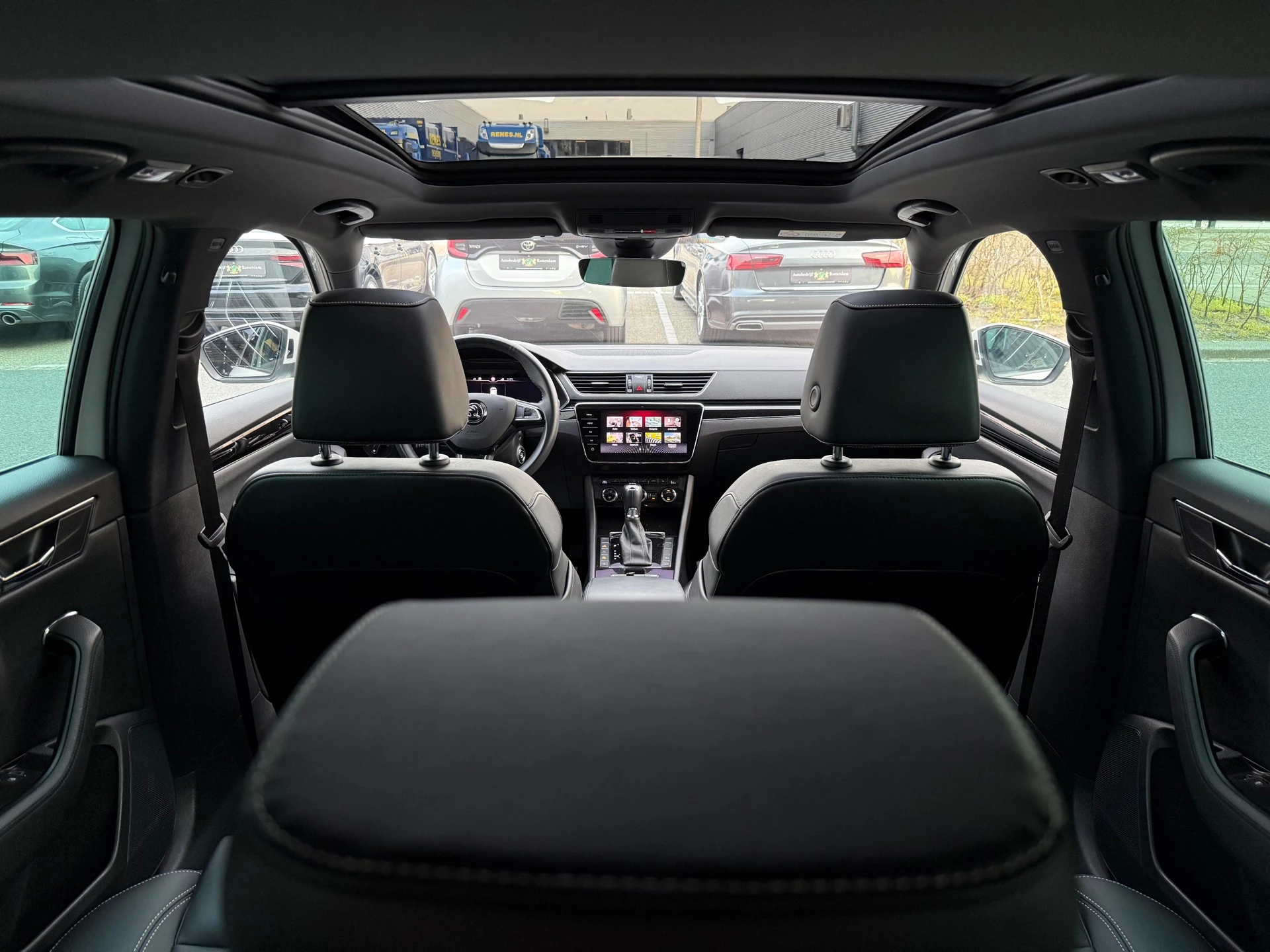 Hoofdafbeelding Škoda Superb