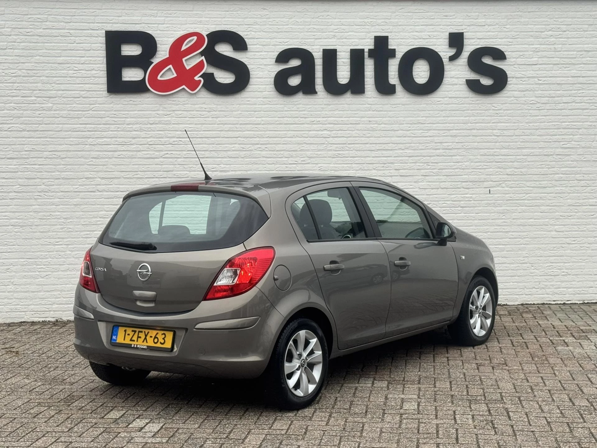 Hoofdafbeelding Opel Corsa