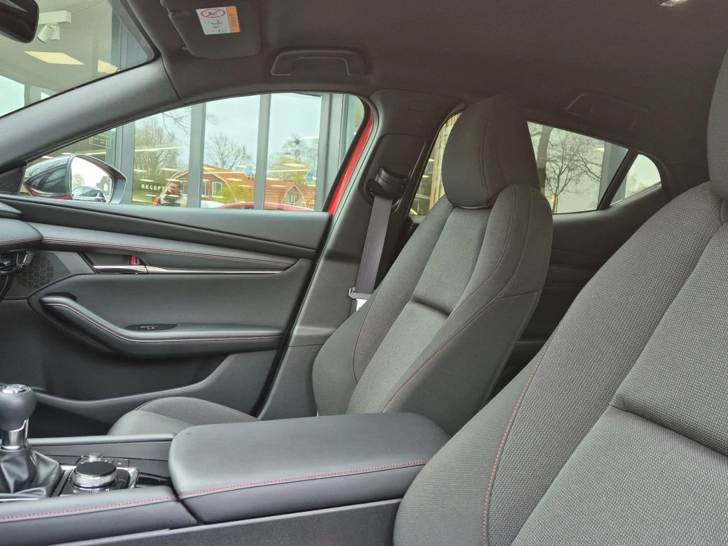 Hoofdafbeelding Mazda 3