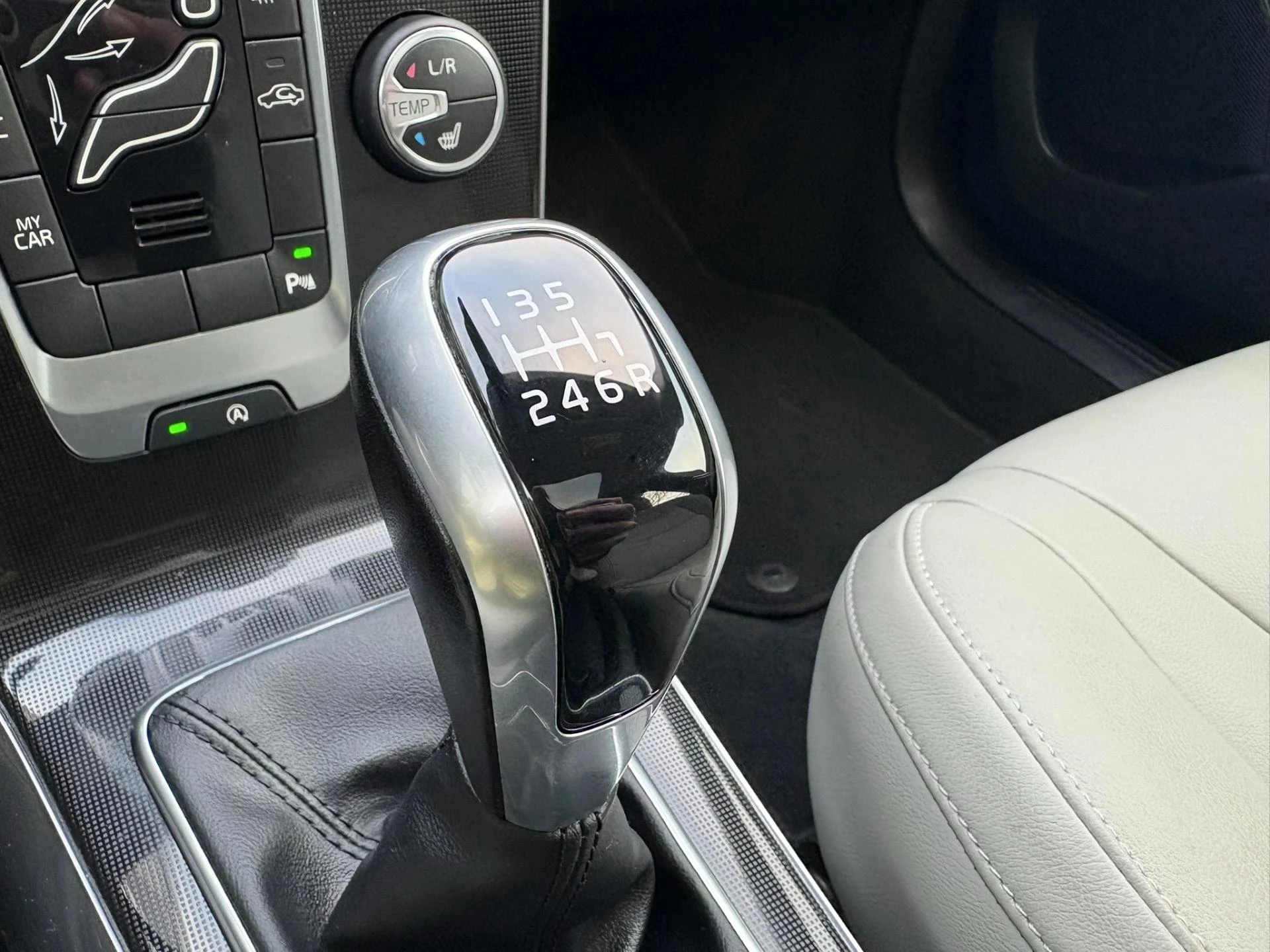 Hoofdafbeelding Volvo V40