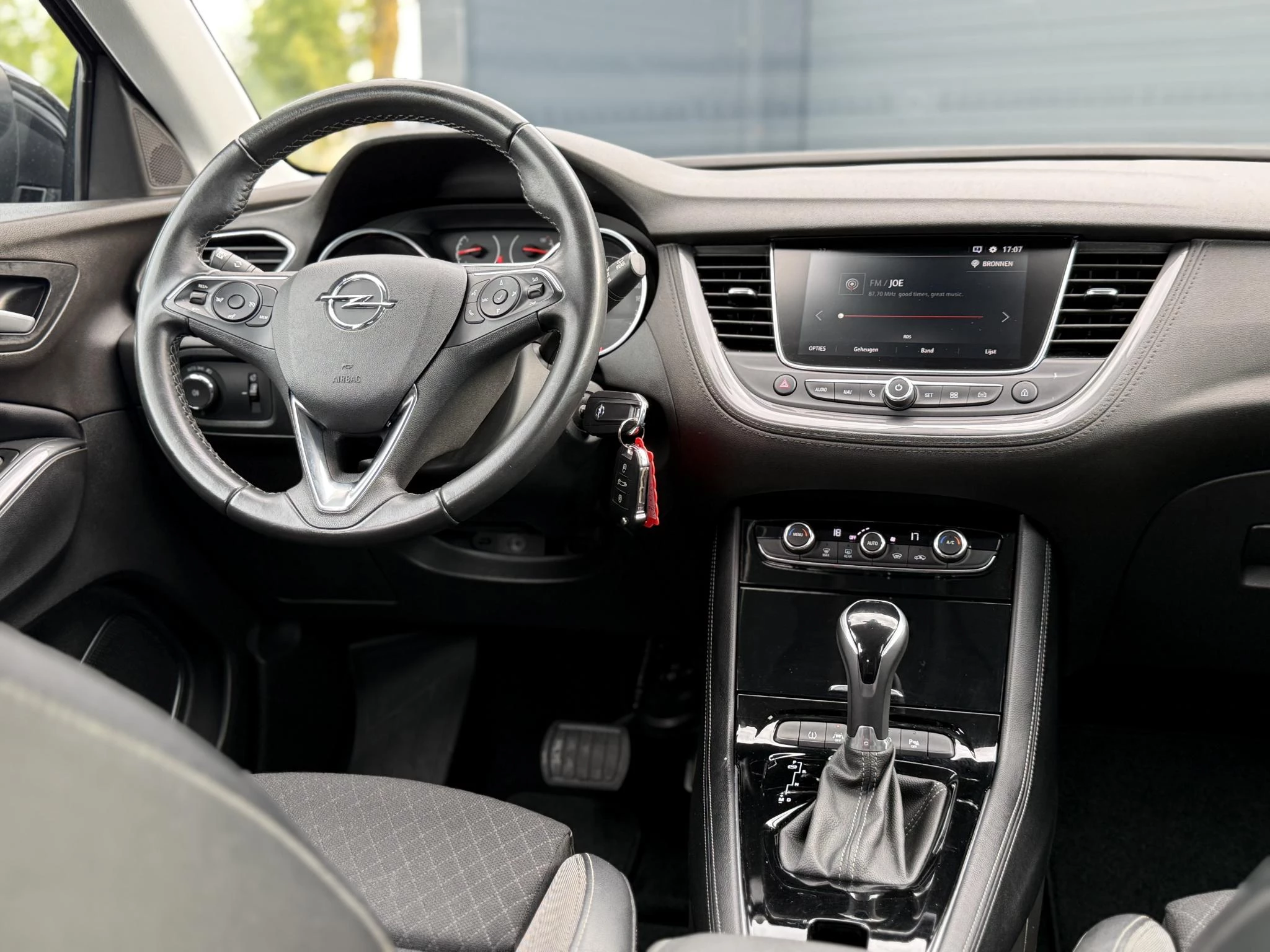 Hoofdafbeelding Opel Grandland X